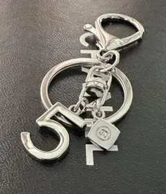 Item thumbnail for item c731f5f3-853e-43a2-b050-96d40ca280c8