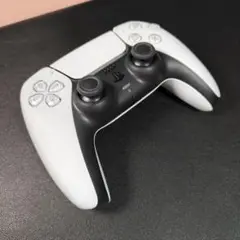 Item thumbnail for item ab82ea62-f7f5-4462-be2f-854a3f3644b5