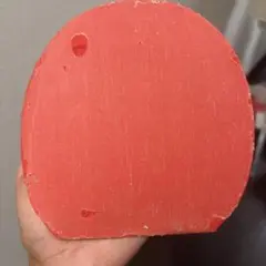 赤いオーバル卓球ラバー