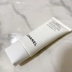 CHANEL UV エサンシエル コンプリート