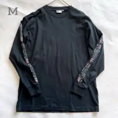 FILA メンズ長袖Tシャツ　ロンT カジュアル　袖ロゴ入り　ブラック　Mサイズ