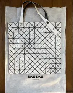issey miyake イッセイミヤケ BAOBAO バオバオ 白 トート