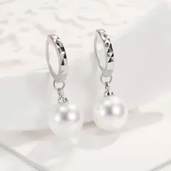 パールピアス★ フープピアス ホワイト シルバー 両耳用 プレゼント 真珠