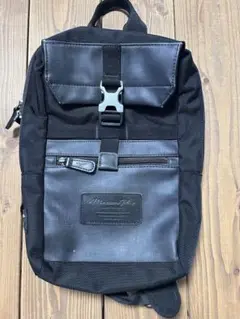 ミズノプロ　ボディバッグ　Mizuno Pro