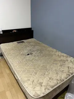 セミダブルベッド　マットレス込み