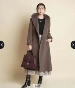 ジャスグリッティー ファー付きベルテッドコート