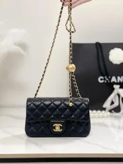 CHANEL ブラック ショルダーバッグ