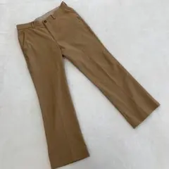 BEAUTY&YOUTHテーパードパンツ ベージュスラックスM