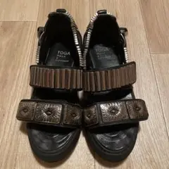TOGA PULLA【CITY SHOP別注サンダル】