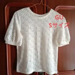 GU ジーユー オフホワイト レース編み Tシャツ 半袖 Sサイズ