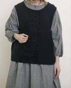 未使用タグ付 サマンサモスモスCross×Linen並びボタンベスト ブラック