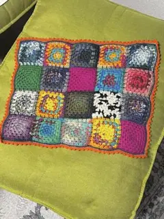 ハンドメイド　手編みマルチカバー