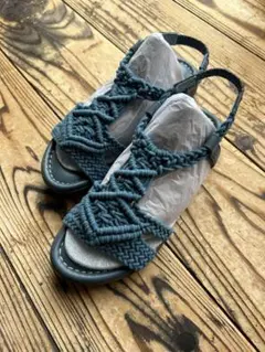 【新品・未使用】サンダル