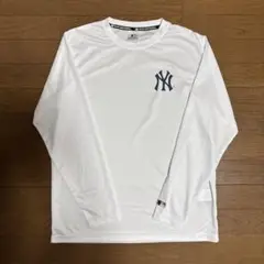 MLB ヤンキース ロンＴ メンズ Lサイズ