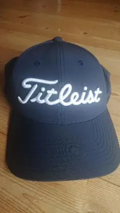 新品 Titleist ネイビーキャップ 伸縮性あり 夏用