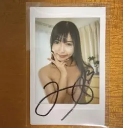 逢沢みゆ 直筆サイン入り撮影現場チェキ②