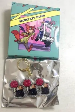 ズートピア　シークレットキーホルダー　レミング
