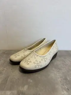 PISAZ ピサ 軽量3E パンチングレザーシューズ 22.5cm