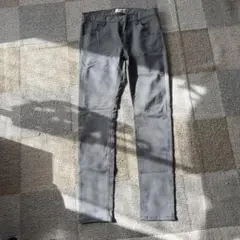 ikka ストライプ柄 グレー スキニーパンツ