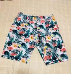 ハーフパンツ　サイズ33