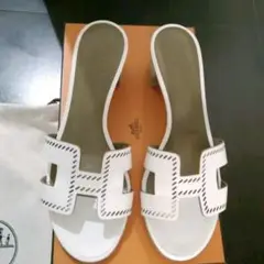 美品 HERMES サンダル ホワイト 37