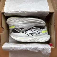 ニューバランス　Fresh Foam X 1080 v13 27.5cm