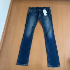 新品未使用　ダメージデニム ジーンズ