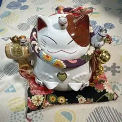 猫舎道楽堂　招き猫　陶器　鈴付き