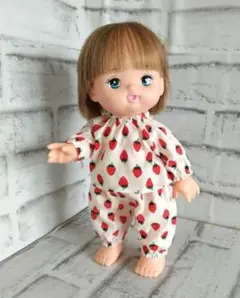 メルちゃん用パジャマ　生成りいちご