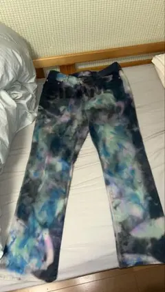 Item thumbnail for item fea889a8-3a00-4922-a491-3320e9eab55c