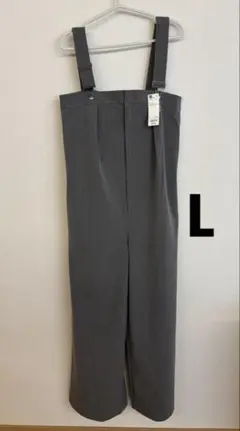新品タグ付き　GU タックサロペットパンツQ Lサイズ グレー