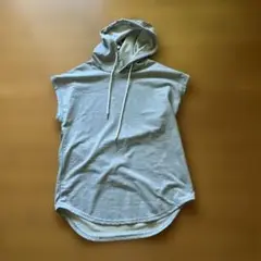 フード付きノースリーブパーカーTシャツ M グレー