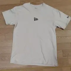 NEW ERA ライトベージュ Tシャツ Lサイズ