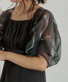 ♥新品♥LE’RUREGraffiti balloon sleeve dress