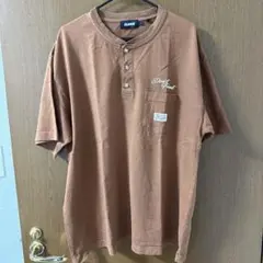 XLARGE ボタン付きポケットTシャツ Lサイズ ブラウン