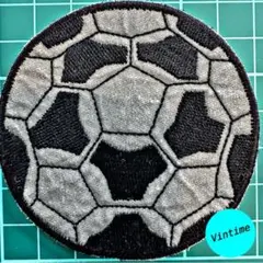 V615【Vintage Wappen】サッカーボール