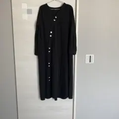 美品　オズモーシズ　ワンピース　フリーサイズ