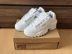 FILA BE:FIRST コラボ スニーカー ディスラプター2 EXP