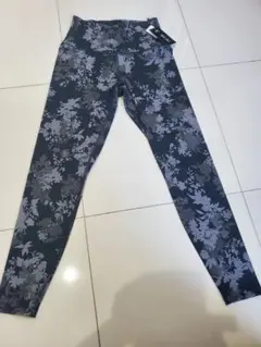 TIGORA 花柄 スキニーパンツ M