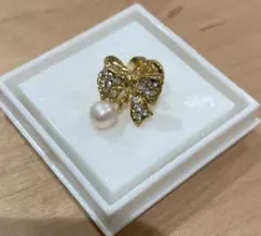 リボン型ブローチ パール付き