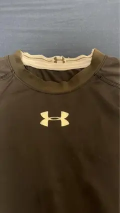 Under Armour 黒 アンダーシャツ