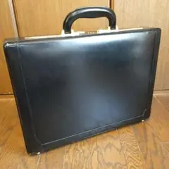Bineeli　プレスト アタッシュケース ボルドー系 ビジネスバッグ レザー 楽天市場】イケテイ所蔵 総手縫 オーストリッチ レザー