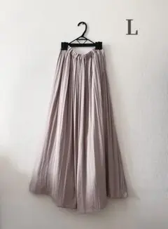 ロングスカート　フレアスカート　ベージュ　L スカート