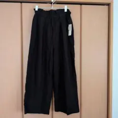 新品☆黒 ワイドパンツ ゴムウエスト