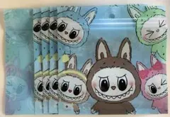 キャラクター　ジッパー　袋