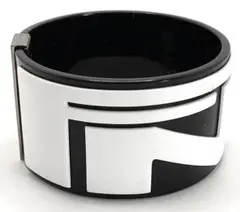 フェンディ バングル ブレスレット ラージフェンディロゴ 中古品(60112)