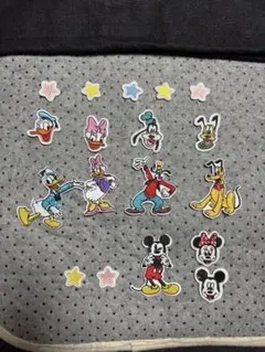 ディズニーキャラクター刺繍ワッペンセット