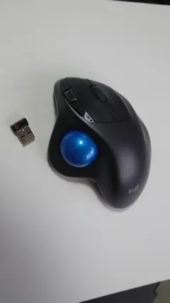 トラックボール　M570 ロジクール　美品