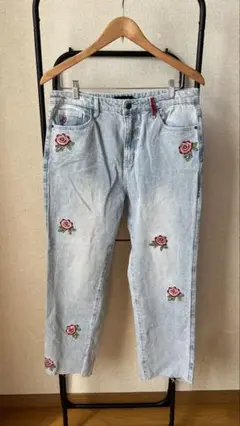 【お値下げ】【Desigual】大きいサイズ　デシグアル　カットオフ　ジーンズ