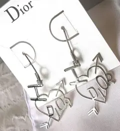 未使用☆Christian Dior ピアス I LOVE DIOR D133